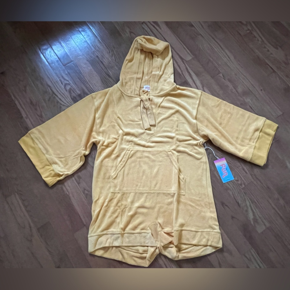 Warm Fun WARM & SUNNY CHILL hooded romper Small NEW